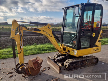 Mini escavadeira TEREX