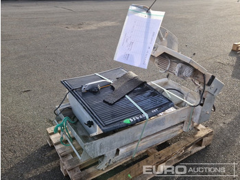 Equipamento de construção HUSQVARNA