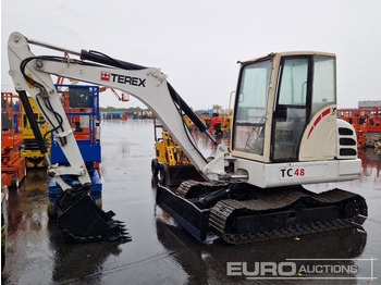 Mini escavadeira TEREX