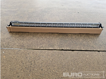 Equipamento para oficina Unused 32" 300W Combo Beam LED Light Bar, Mounting Brackets, IP68 Waterproof: foto 5