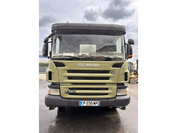 Caminhão betoneira SCANIA P
