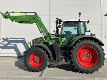 Trator FENDT 718 Vario