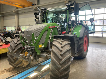 Trator FENDT 724 Vario