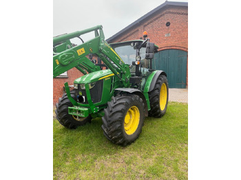 Trator John Deere 5100 M: foto 4