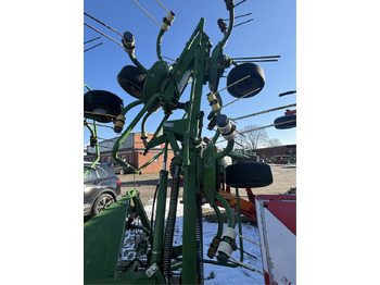 Locação de Krone Heuwender KW 882 Krone Heuwender KW 882: foto 3