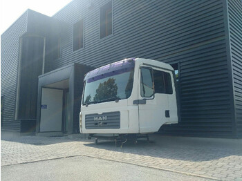Cabine e interior MAN TGA