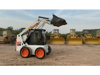 Mini carregadeira BOBCAT S300