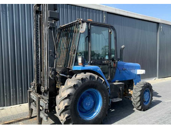 Empilhadeira a diesel JCB