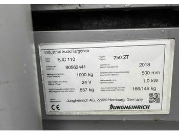 Stacker Jungheinrich EJC110: foto 4 Stacker Jungheinrich EJC110: foto 4