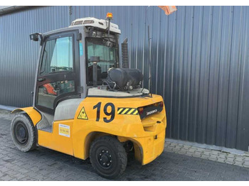 Empilhadeira a gás Jungheinrich TFGS50: foto 3 Empilhadeira a gás Jungheinrich TFGS50: foto 3