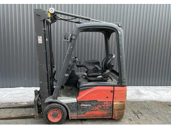 Empilhadeira elétrica LINDE E15