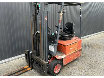 Empilhadeira elétrica LINDE E15