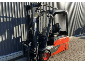 Empilhadeira elétrica LINDE E16