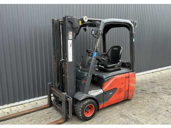 Empilhadeira elétrica LINDE E18