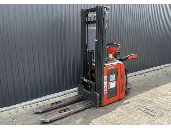 Stacker LINDE L14