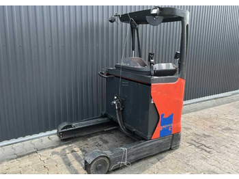 Empilhador retráctil LINDE R14