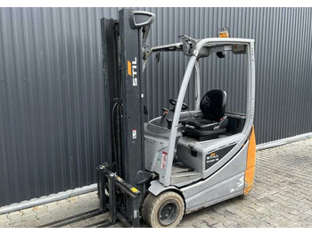 Empilhadeira elétrica STILL RX20