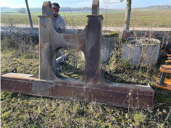 Máquina de construção CASE