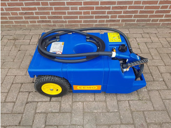 Caminhão tanque para transporte de combustível nuevo AD Blue trolley: foto 3