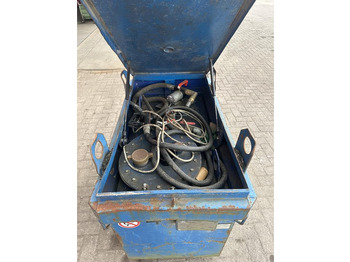 Caminhão tanque para transporte de combustível nuevo IBC tank 300 liter - Nieuw: foto 5