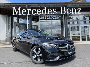 Sedã MERCEDES-BENZ