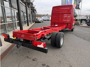 Caminhão chassi Mercedes-Benz Sprinter 517 CDI 4325 Fahrgestell AHK3,5 5.500kg: foto 4 Caminhão chassi Mercedes-Benz Sprinter 517 CDI 4325 Fahrgestell AHK3,5 5.500kg: foto 4