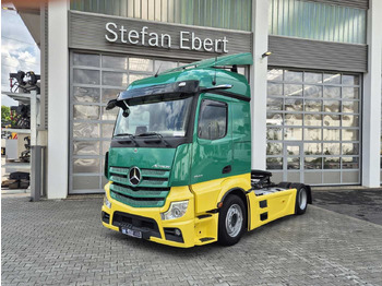 Tractor MERCEDES-BENZ Actros 1840