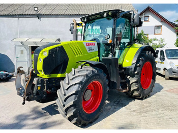 Trator CLAAS Arion 650