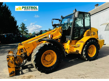 Carregadeira de rodas JCB