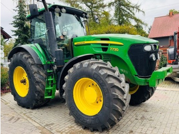 Trator JOHN DEERE 7730