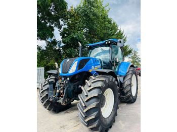 Trator NEW HOLLAND T7.230