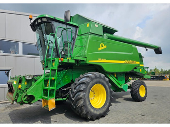Ceifeira debulhadora JOHN DEERE 40 Series