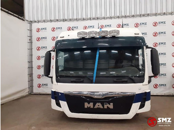 Cabine e interior MAN TGX