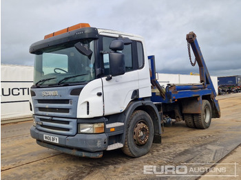 Caminhão multibenne SCANIA P 230