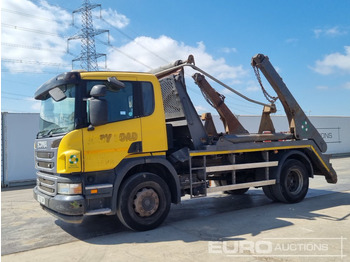 Caminhão multibenne SCANIA P 230