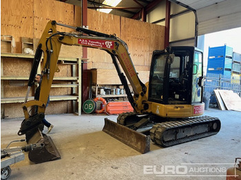 Mini escavadeira CATERPILLAR 305E2