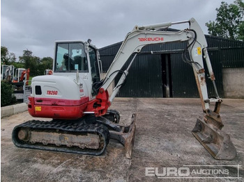 Mini escavadeira TAKEUCHI