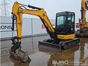 Mini escavadeira JCB