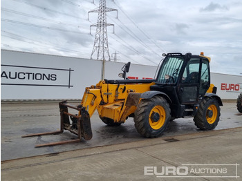 Empilhador telescópico JCB