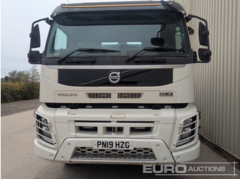 Caminhão basculante VOLVO FMX 410