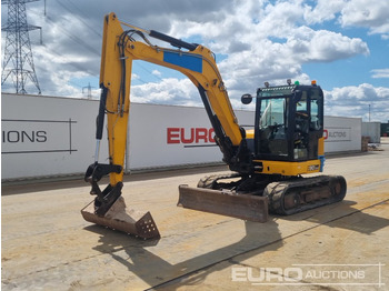Mini escavadeira JCB
