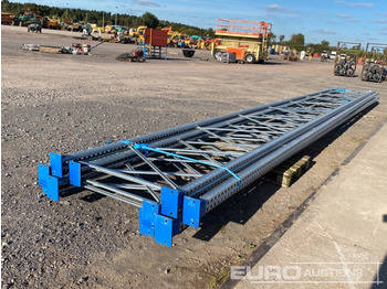 Equipamento de construção UPRIGHT