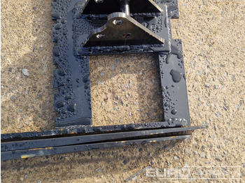 Equipamento de Escavadeira Unused Pallet Forks to suit Mini Excavator: foto 5 Equipamento de Escavadeira Unused Pallet Forks to suit Mini Excavator: foto 5