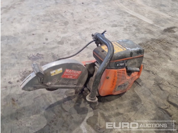 Máquina de asfalto HUSQVARNA