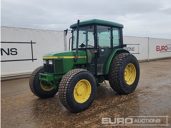 Trator JOHN DEERE