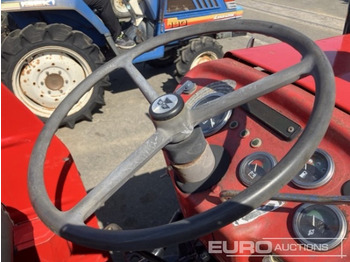 Trator Massey Ferguson 240: foto 4