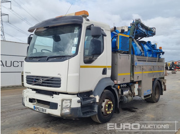 Caminhão tanque VOLVO FL 290