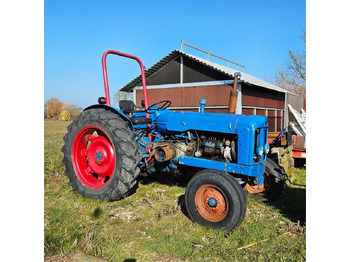 Trator FORD
