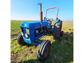Trator Ford T2: foto 3