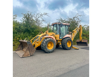 Retroescavadeira HYDREMA